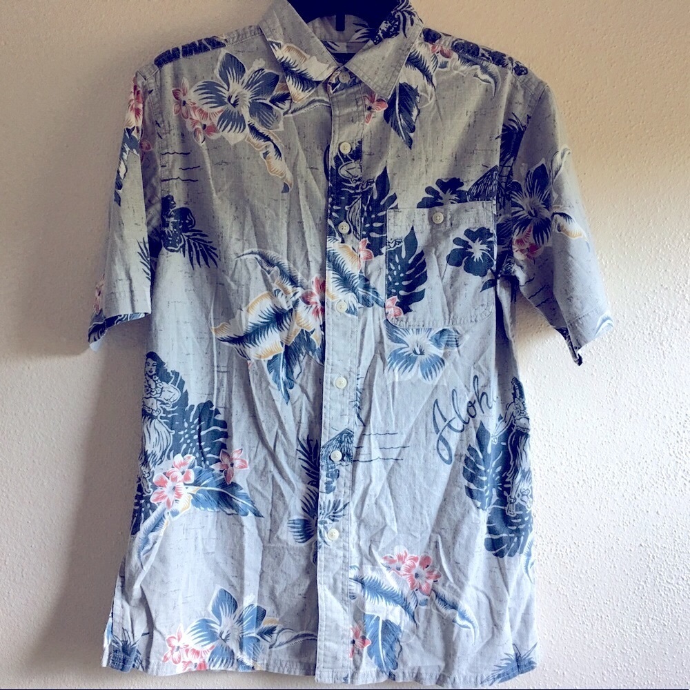 Aloha Men’s Short SleeveHawaiian Button Down Shirt